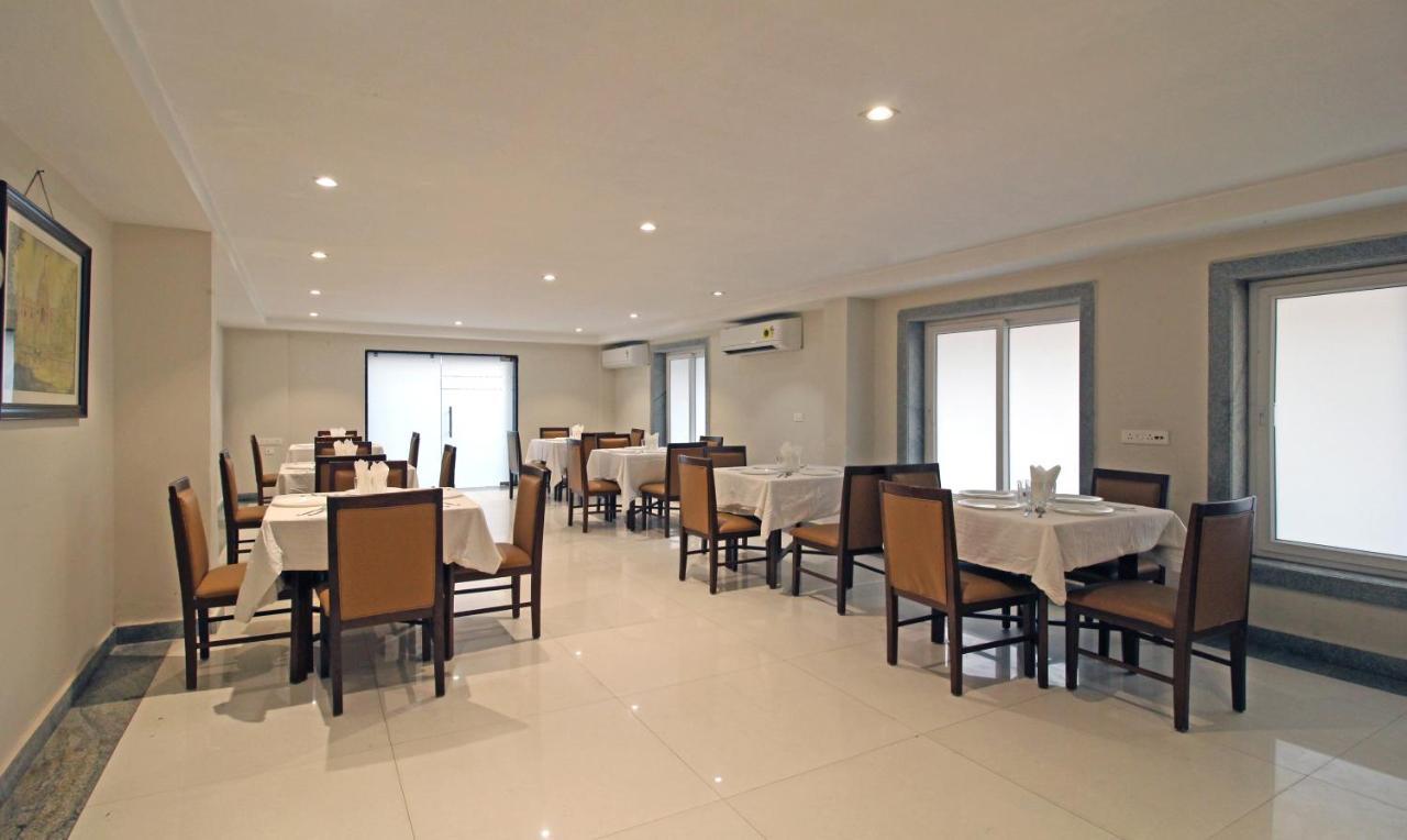 כלכותה Treebo Asl Prime, Near Ballygunge Railway Station מראה חיצוני תמונה