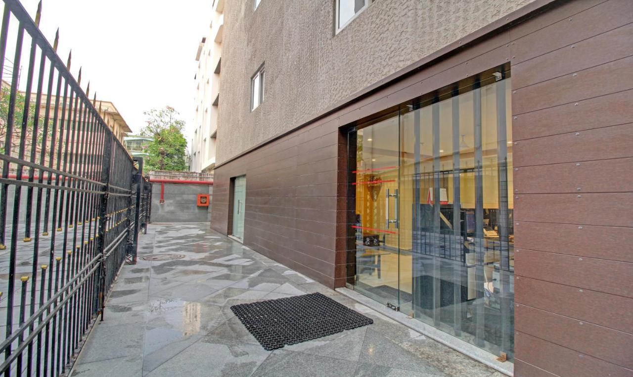 כלכותה Treebo Asl Prime, Near Ballygunge Railway Station מראה חיצוני תמונה